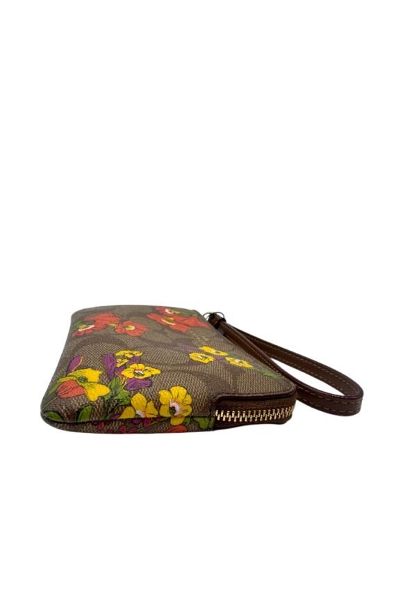 COACH - CORNER ZIP WRISTLET  FLORAL - Image 7
